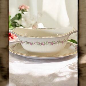 Vtg Cynthia by Syracuse Pink Floral Gold Trim Gravy Boat Attached Under Plate